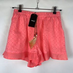 Very J Shorts Coral Eyelets Lined Feather Accent Medium NWT